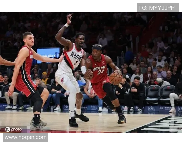 火箭队与开拓者的激烈对决将在12月10号上演,期待精彩瞬间与巅峰对决 火箭队与开拓者的激烈对决将在12月10号上演,期待精彩瞬间与巅峰对决